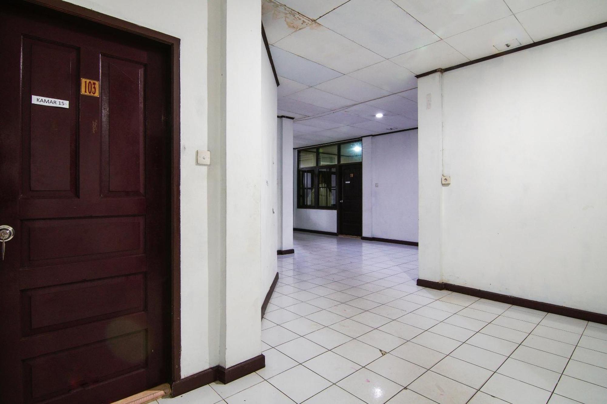 Oyo 92330 Hotel Rindu Sempadan Near Taman Wisata Rindu Sempadan Pekanbaru Exterior foto